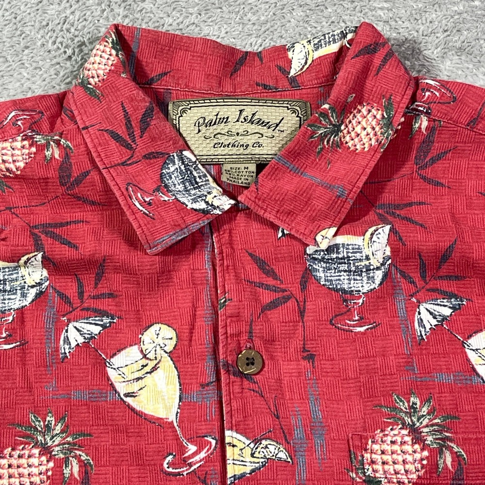 Palm Island Clothing Co. Men's‎ Medium Red Pineapple Cocktail Hawaiian Shirt